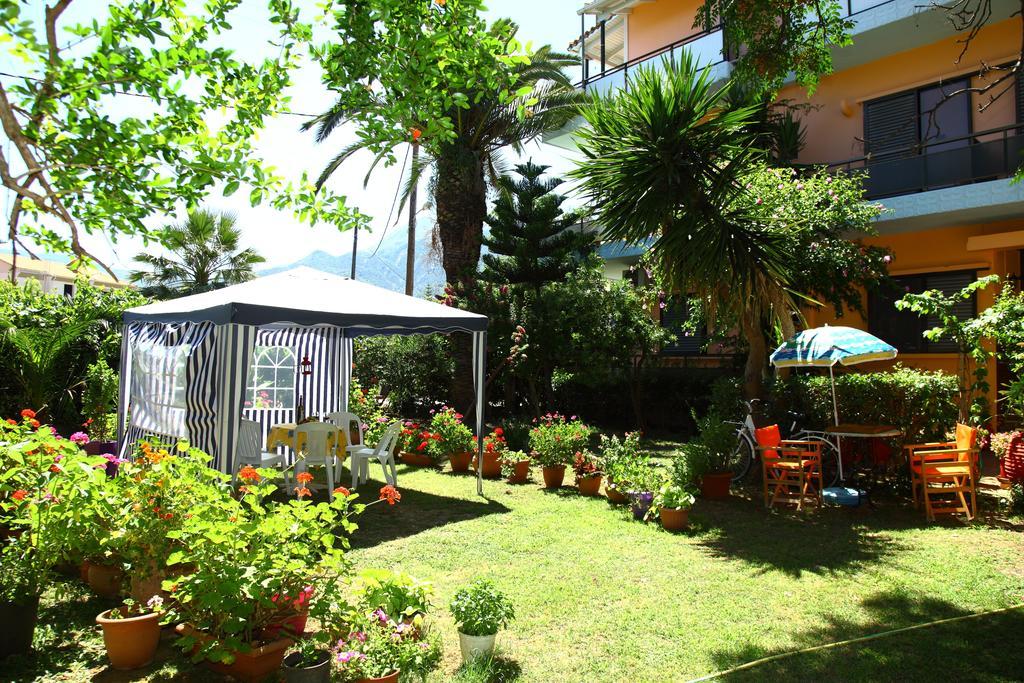 Homer'S Studio นีดรี ภายนอก รูปภาพ